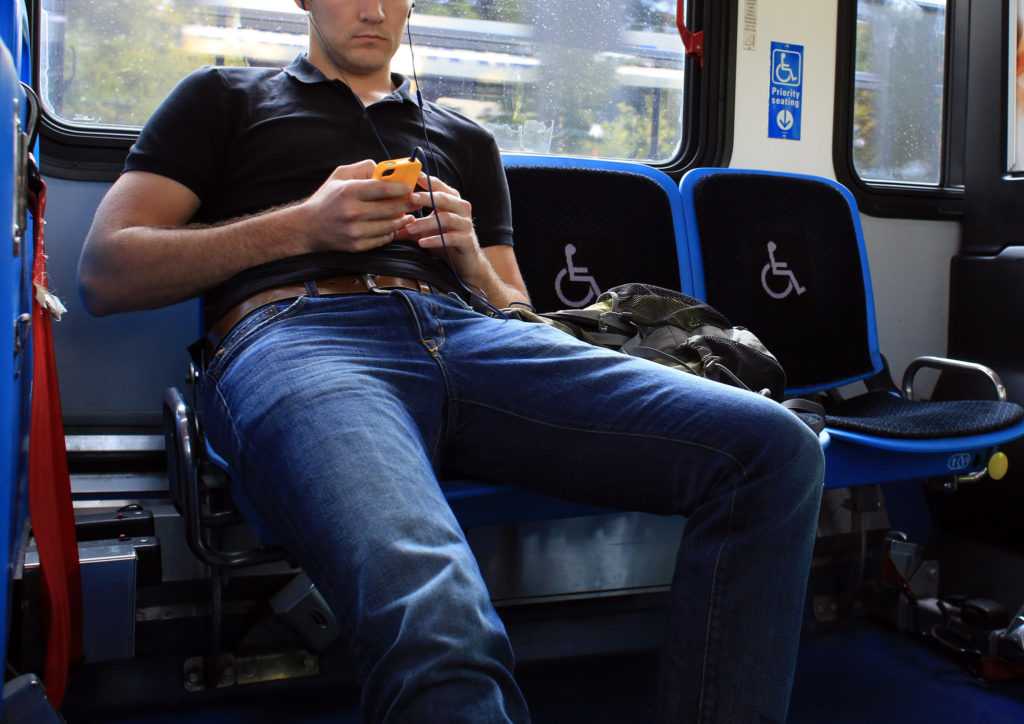 manspreading1
