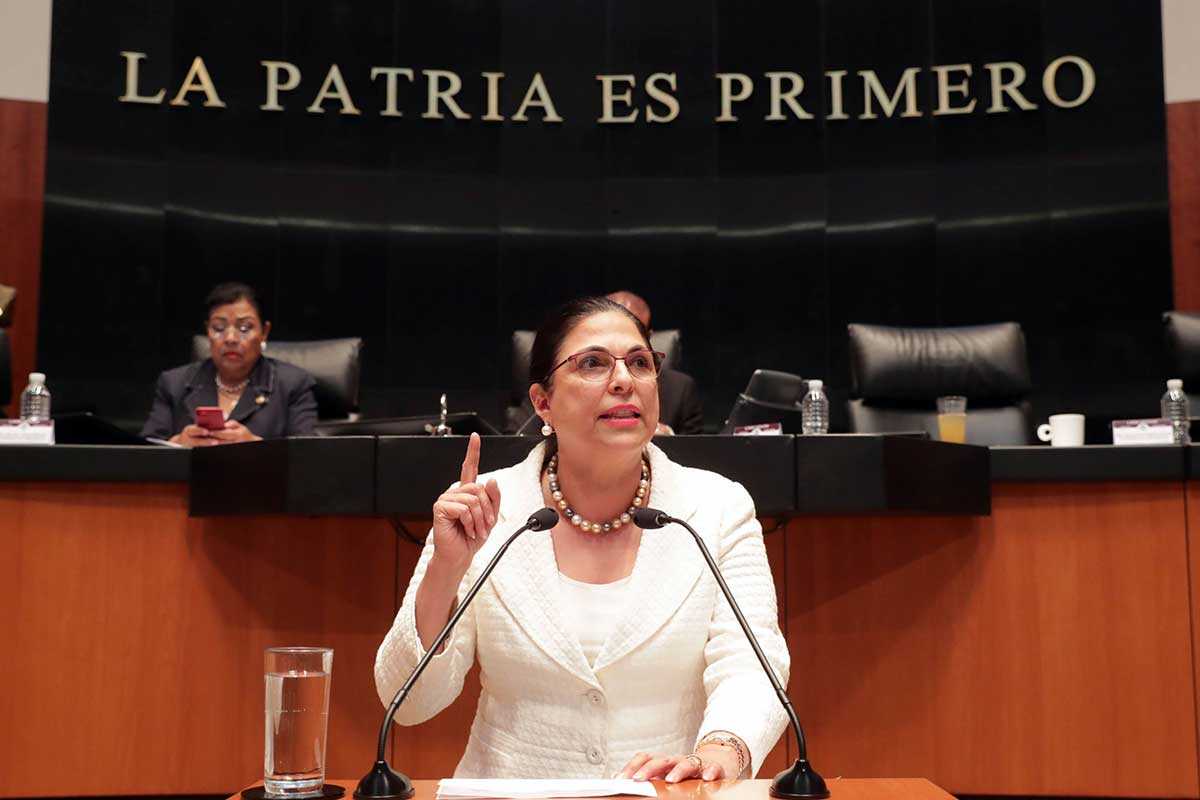 ¿Qué dice la senadora Marcela Guerra en su proyecto para regular el cigarro electrónico? 1 12990