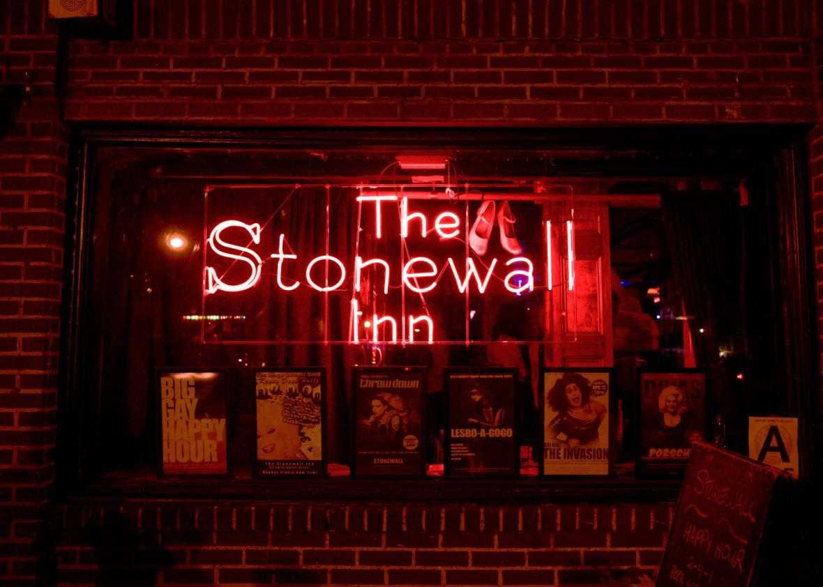 171206 gaybar stonewallinn.jpg.CROP .promo