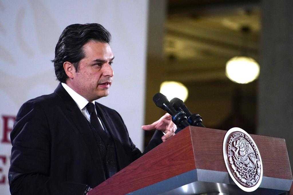 zoe-robledo-verificado