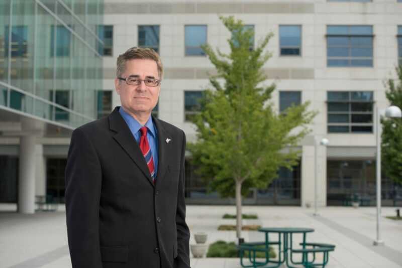 093245 photo mark j rozell