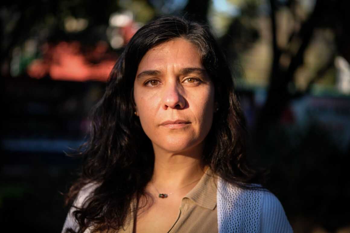 Cuerpos invisibles: mujeres contra la exclusión y la violencia médica 15 04