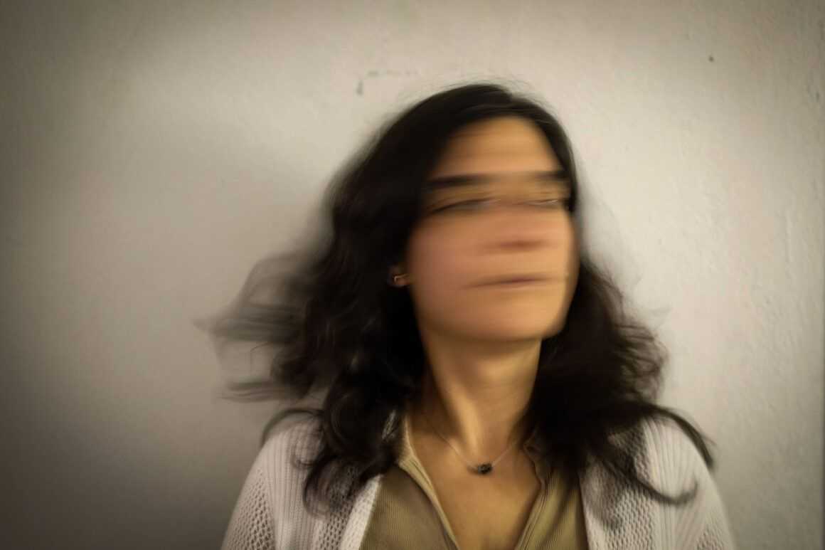 Cuerpos invisibles: mujeres contra la exclusión y la violencia médica 5 32