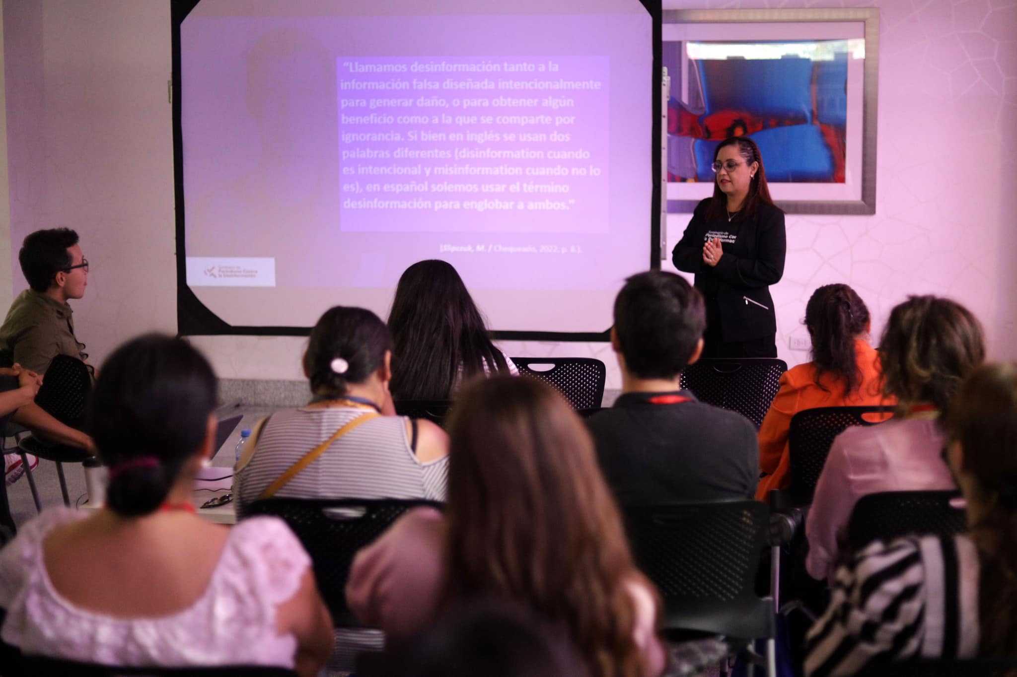 Seminario de Periodismo Contra la Desinformación 2022 8 283375084 1349793758842855 2797936899412117079 n