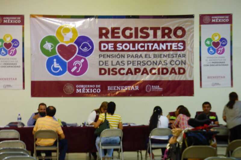 4° año de AMLO: Lo cierto, falso y engañoso de su discurso en el Zócalo 4 pensión discapacidad