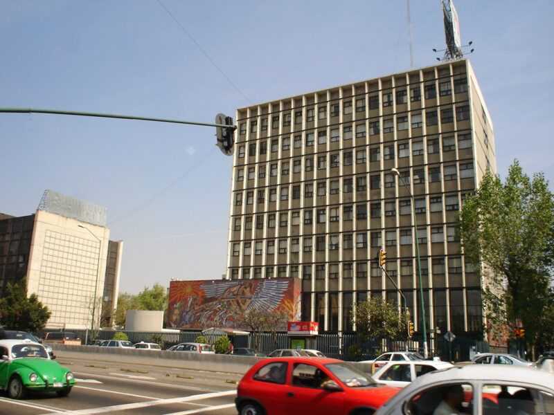 OFICINAS CENTRAL DEL P. R. I.
