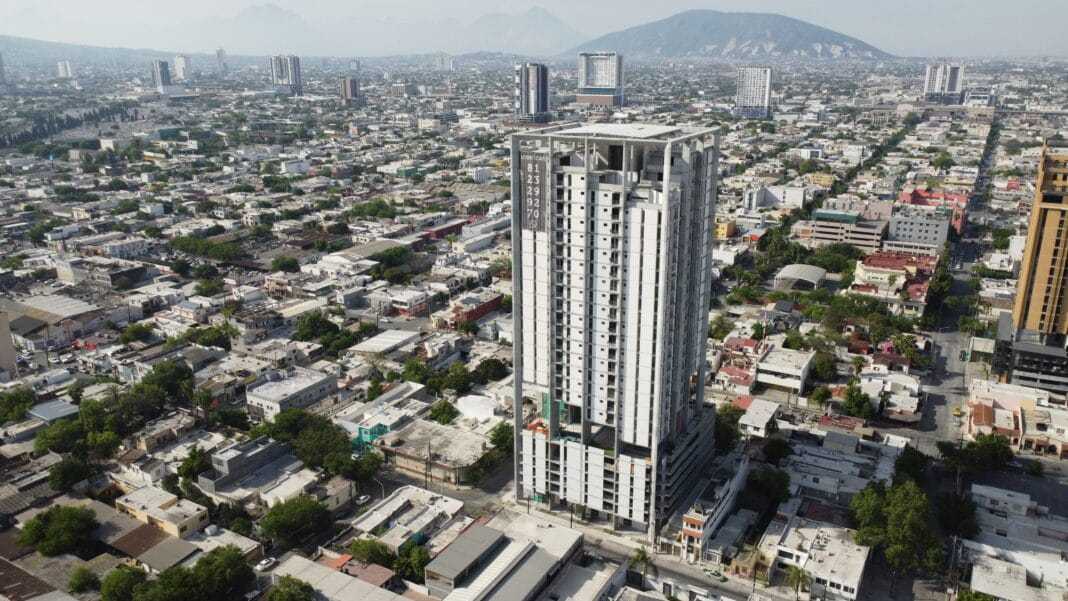 Departamentos altos precios monterrey DOT