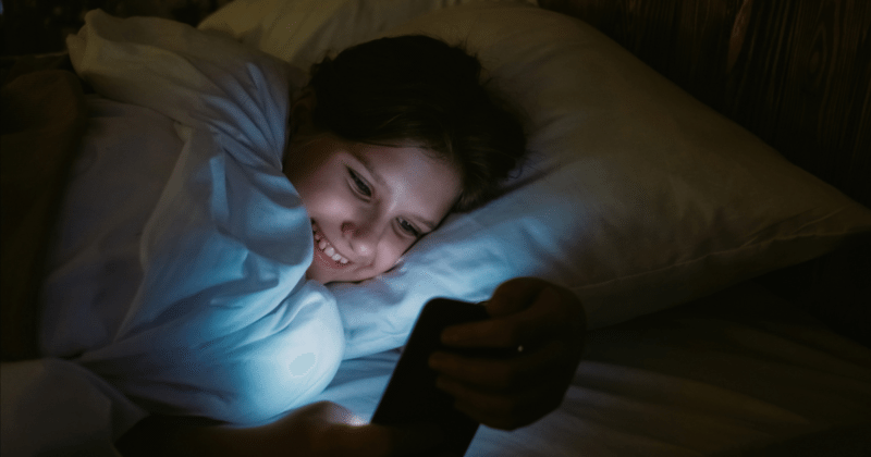 Consejos y 5 pasos para escapar del “scroll” infinito de apps y redes sociales