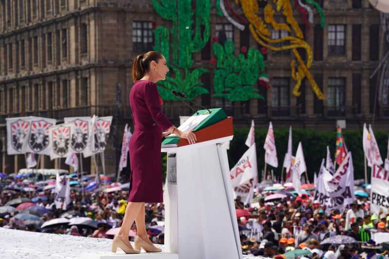 Discurso de Claudia Sheinbaum en el Zócalo 2025: Repite desinformación sobre Dos Bocas y medicamentos 2 claudia sheinbaum discurso zocalo 1