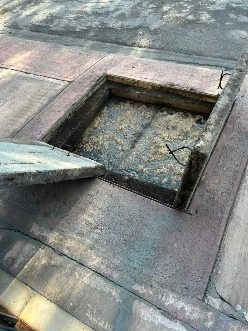 Fábricas invaden las zonas residenciales del Área Metropolitana de Monterrey 3 Vecinos de Jardines de Santa Clara denuncian que el drenaje está colapsado debido a las actividades industriales de PL Cocina